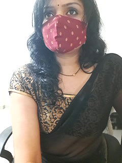 Stripchat-Public.Show-f-khushikhushi-2024.05.04.113916