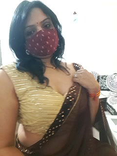 Stripchat-Public.Show-f-khushikhushi-2024.05.03.022131