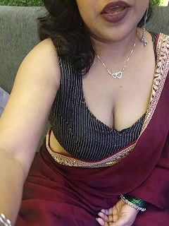 Stripchat-Public.Show-f-joya_bhabi-2024.07.21.181424