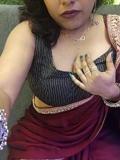 Stripchat-Public.Show-f-joya_bhabi-2024.07.21.181424