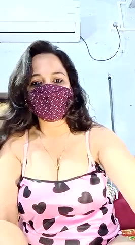 Stripchat-Public.Show-f-summi579-2024.05.10.141758