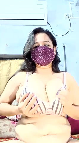 Stripchat-Public.Show-f-summi579-2024.05.10.141758