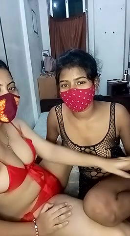 Stripchat-Public.Show-f-sexysoumi-2024.06.23.185120