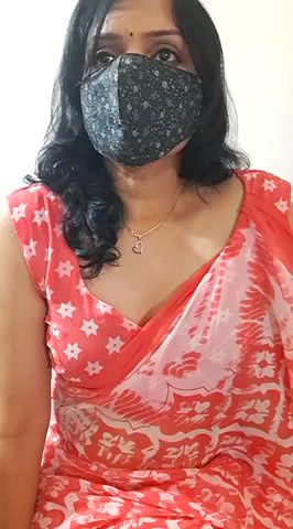 Stripchat-Public.Show-f-khushikhushi-2024.08.04.184925