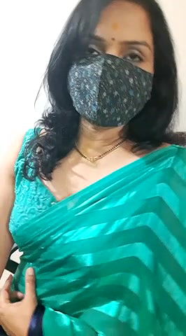 Stripchat-Public.Show-f-khushikhushi-2024.08.01.094011