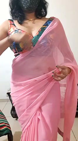 Stripchat-Public.Show-f-khushikhushi-2024.07.31.182343