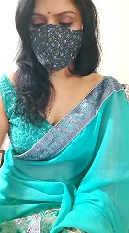 Stripchat-Public.Show-f-khushikhushi-2024.05.19.173452