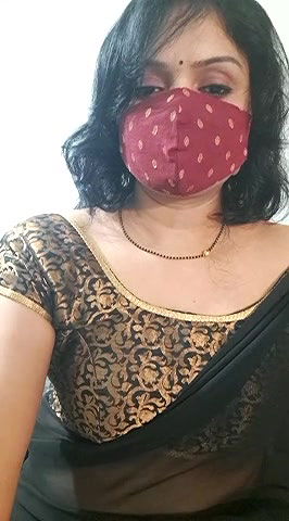 Stripchat-Public.Show-f-khushikhushi-2024.05.04.102534