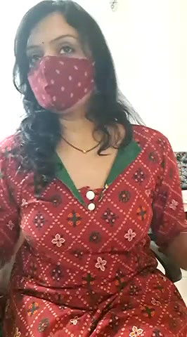 Stripchat-Public.Show-f-khushikhushi-2024.05.01.073521