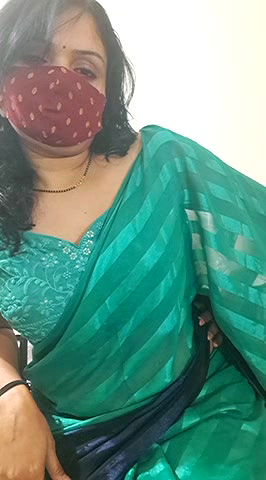 Stripchat-Public.Show-f-khushikhushi-2024.04.26.181129