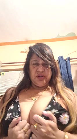 Stripchat-Public.Show-c-Hot_Queen77-2024.07.27.031403