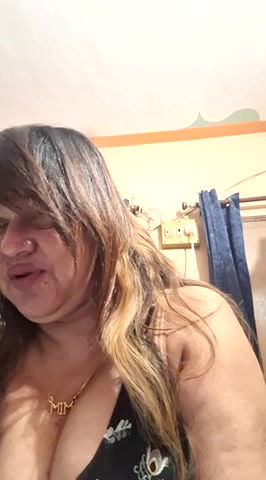 Stripchat-Public.Show-c-Hot_Queen77-2024.07.27.031403