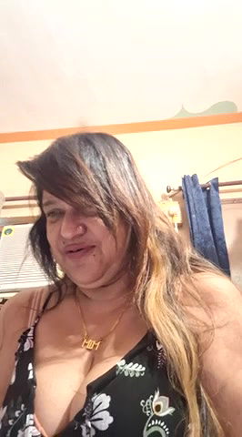 Stripchat-Public.Show-c-Hot_Queen77-2024.07.27.031403