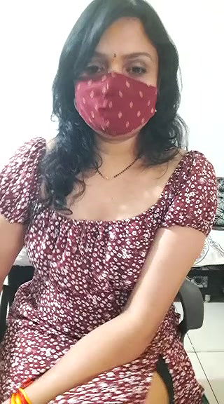 Stripchat-Public.Show-f-khushikhushi-2024.04.25.080446