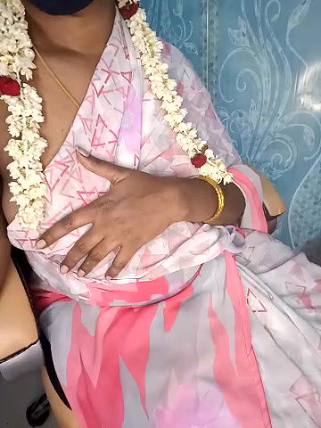 Stripchat-Public.Show-c-Tamil-hotwife-2024.10.04.193242