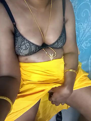 Stripchat-Public.Show-c-Tamil-hotwife-2024.10.02.203945
