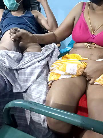 Stripchat-Public.Show-c-Tamil-hotwife-2024.09.10.181032