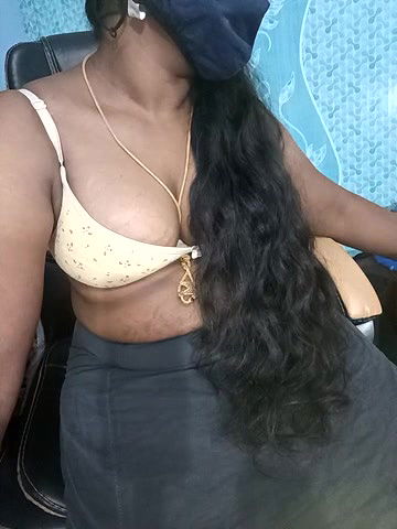 Stripchat-Public.Show-c-Tamil-hotwife-2024.07.22.044335