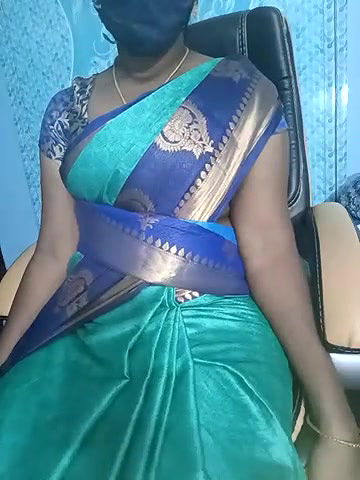 Stripchat-Public.Show-c-Tamil-hotwife-2024.07.21.105847