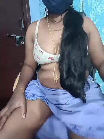 Stripchat-Public.Show-c-Tamil-hotwife-2024.05.22.074210