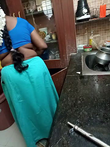 Stripchat-Public.Show-c-Tamil-hotwife-2024.05.19.031131