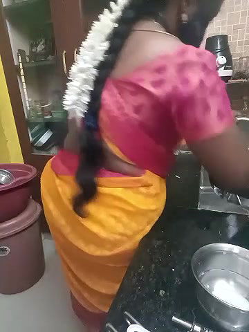 Stripchat-Public.Show-c-Tamil-hotwife-2024.05.16.015812