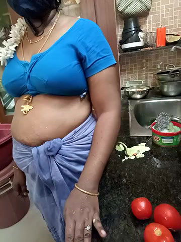 Stripchat-Public.Show-c-Tamil-hotwife-2024.05.15.053314