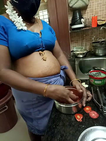 Stripchat-Public.Show-c-Tamil-hotwife-2024.05.15.053314