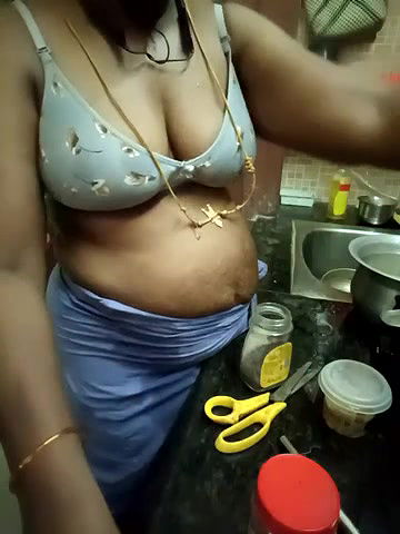 Stripchat-Public.Show-c-Tamil-hotwife-2024.05.09.035509