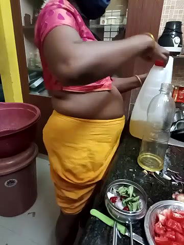 Stripchat-Public.Show-c-Tamil-hotwife-2024.05.08.011040