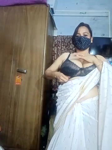 Stripchat-Public.Show-f-summi579-2024.08.27.071025