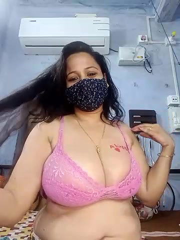 Stripchat-Public.Show-f-summi579-2024.07.16.124059