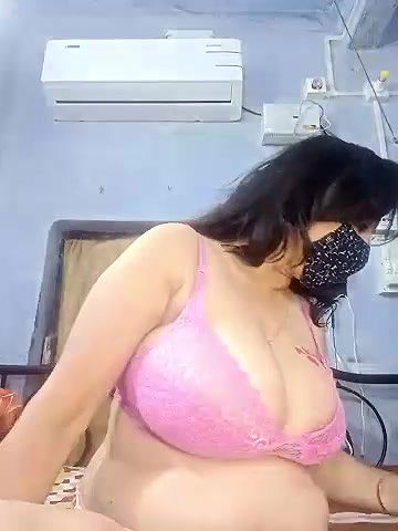 Stripchat-Public.Show-f-summi579-2024.07.16.124059