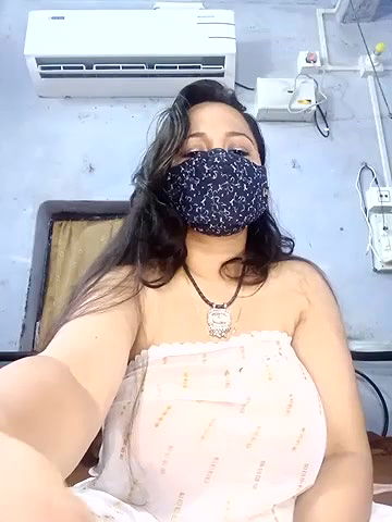 Stripchat-Public.Show-f-summi579-2024.07.11.061642