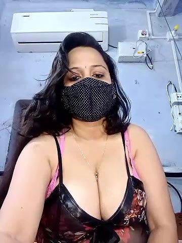 Stripchat-Public.Show-f-summi579-2024.07.08.122834