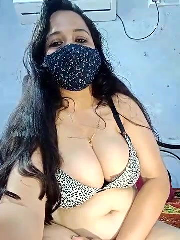 Stripchat-Public.Show-f-summi579-2024.05.24.122537