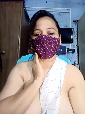 Stripchat-Public.Show-f-summi579-2024.05.18.061933