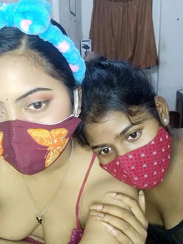 Stripchat-Public.Show-f-sexysoumi-2024.07.21.205350