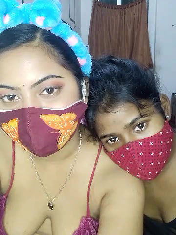 Stripchat-Public.Show-f-sexysoumi-2024.07.21.205350