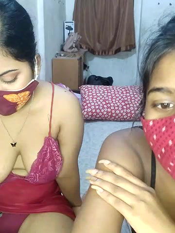 Stripchat-Public.Show-f-sexysoumi-2024.07.21.195527