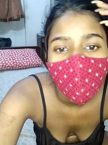 Stripchat-Public.Show-f-sexysoumi-2024.07.20.223416