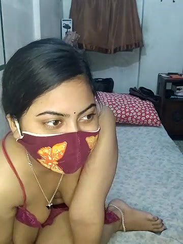 Stripchat-Public.Show-f-sexysoumi-2024.07.20.132459