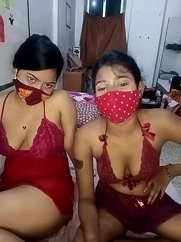 Stripchat-Public.Show-f-sexysoumi-2024.07.11.183012