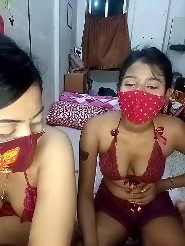 Stripchat-Public.Show-f-sexysoumi-2024.07.11.183012