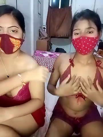 Stripchat-Public.Show-f-sexysoumi-2024.07.11.183012