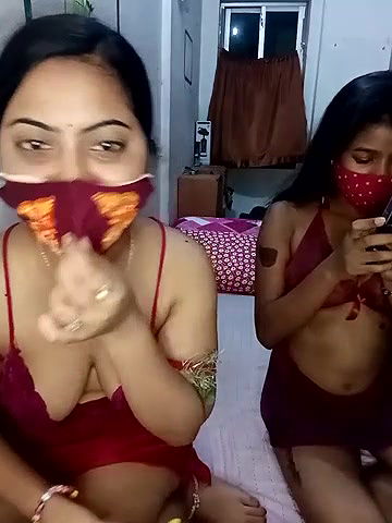 Stripchat-Public.Show-f-sexysoumi-2024.07.10.185248