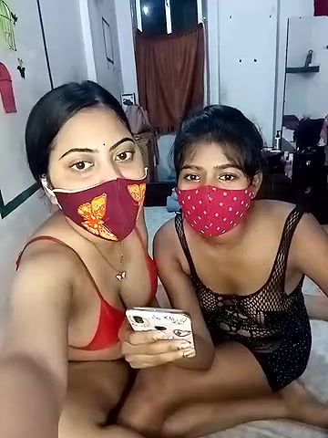 Stripchat-Public.Show-f-sexysoumi-2024.06.23.182742