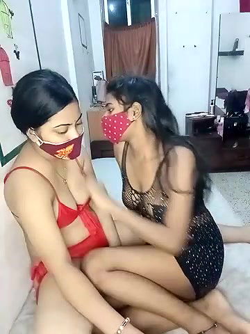 Stripchat-Public.Show-f-sexysoumi-2024.06.23.182742