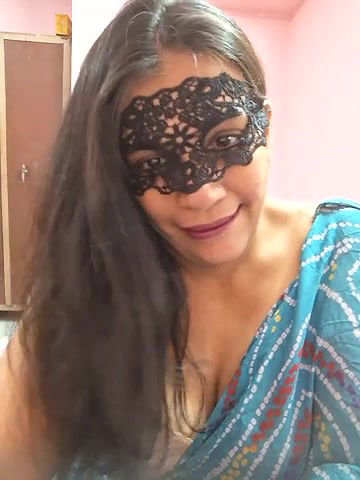 Stripchat-Public.Show-f-RADHAhot2-2024.08.06.041017