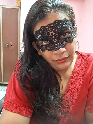 Stripchat-Public.Show-f-RADHAhot2-2024.08.01.153456